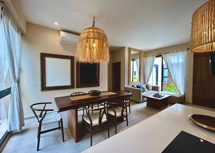 Toh - 2 Bedroom - Fiber Wifi *
